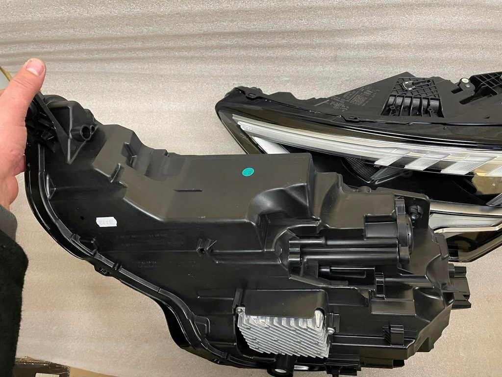 фото №12, Audi a3 s3 8y лампа перед led 8y0941033 8y0941034