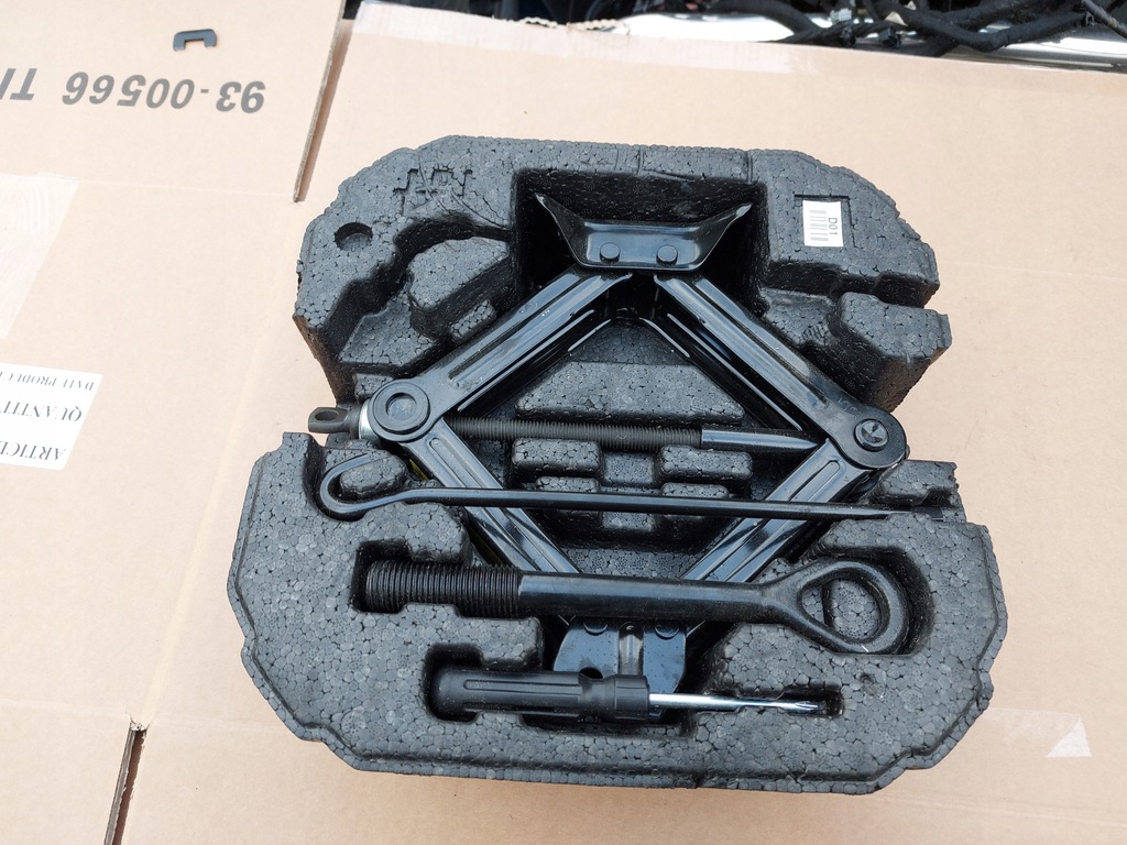 фото №1, Набор запаска пенополистирол домкрат kia niro