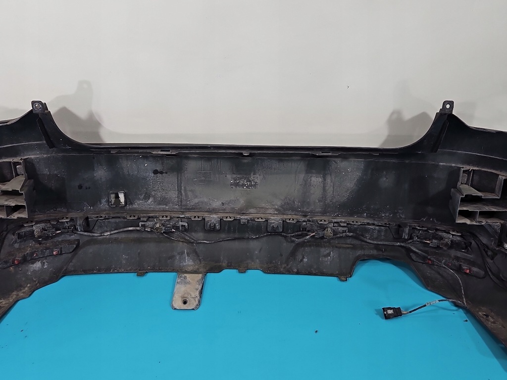 фото №13, Бампер задняя citroen c5 ii x7 чёрный eeh sedan