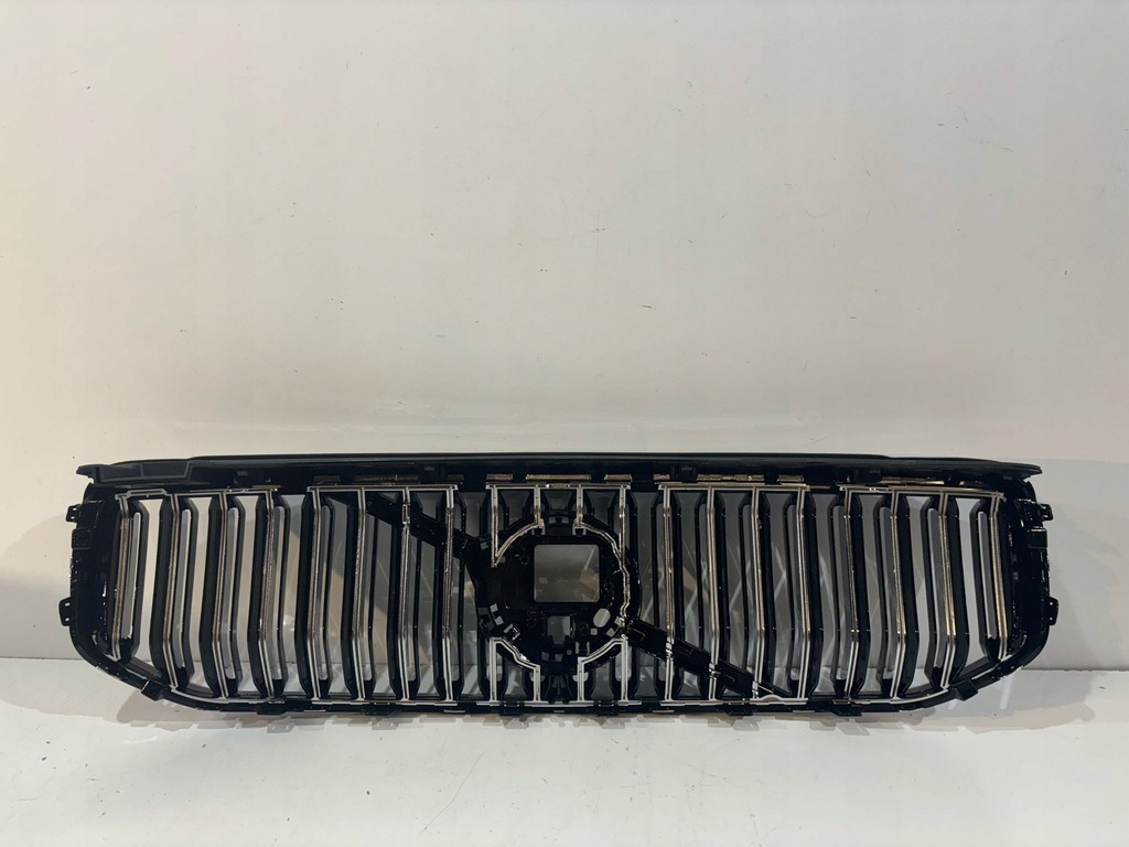 фото №7, Volvo xc40 23- решётка радиатора / решётка радиатора радиатора - 17766