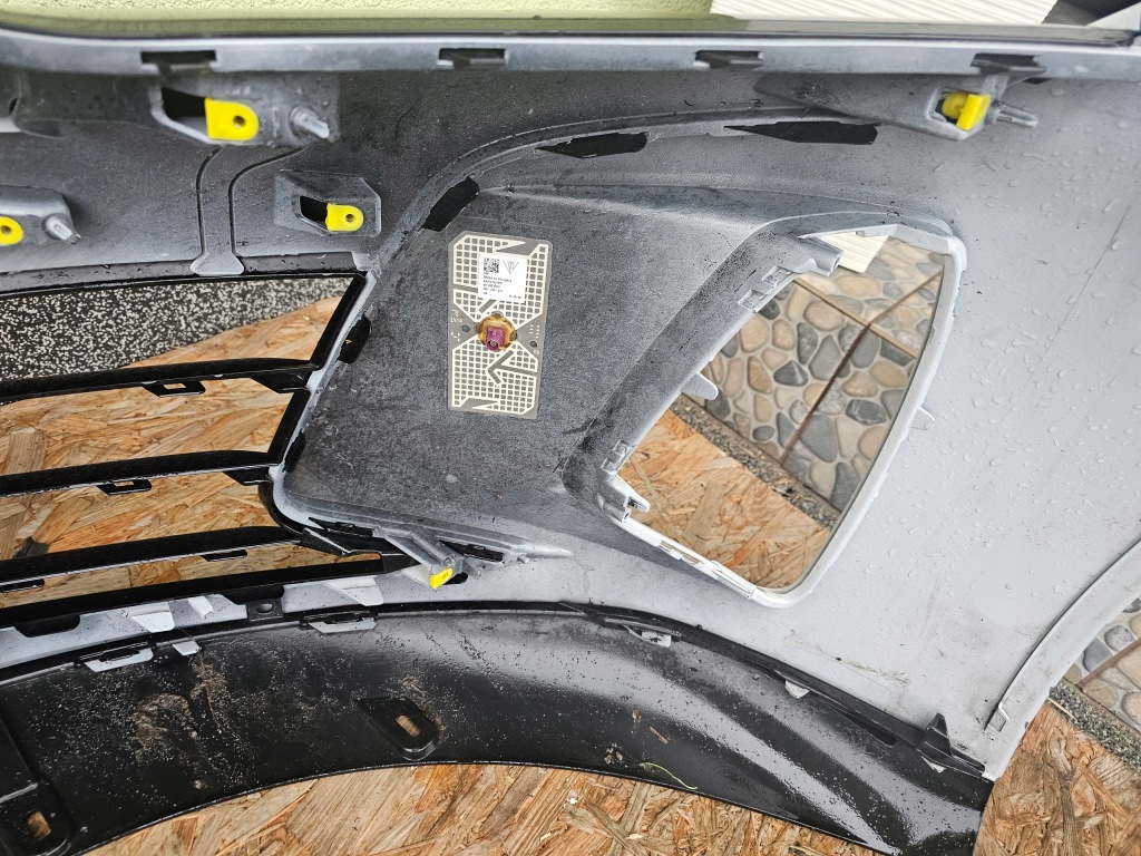 фото №15, Бампер перед передній audi e-tron gt 4j3807221 оригінал гарний