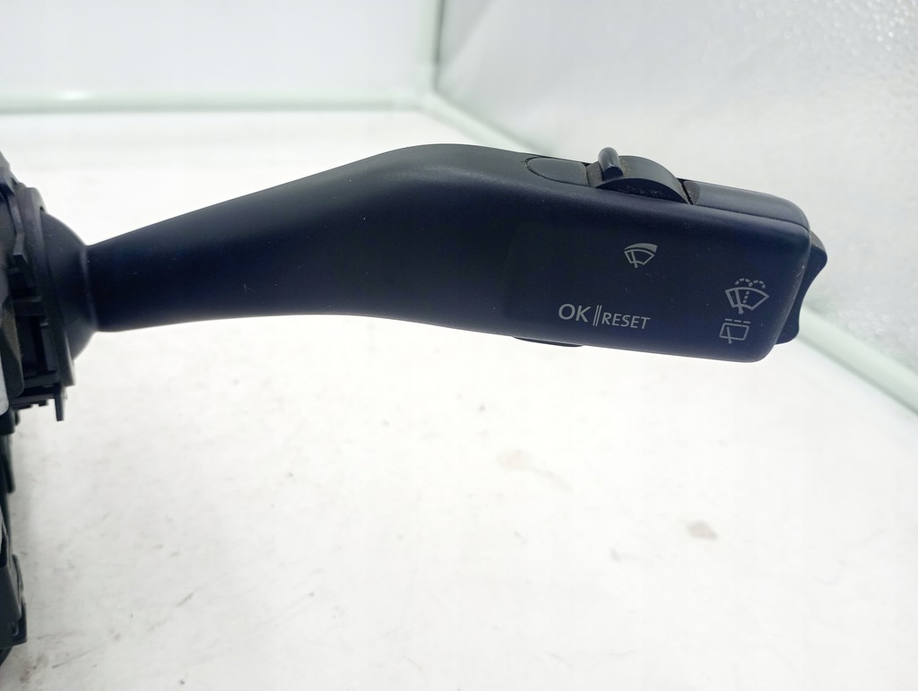 фото №12, Переключатель комбинированный датчик kąta поворота vw seat skoda 1k0953549f