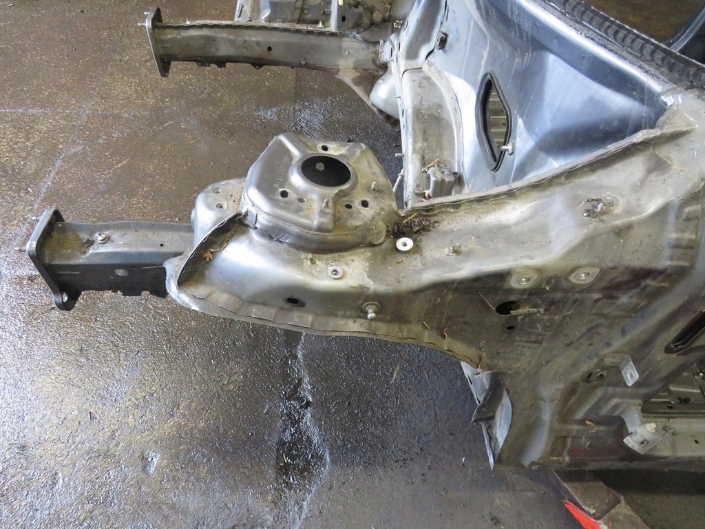 фото №1, Четверть лонжерон левый перед c2f mini countryman r60 lift