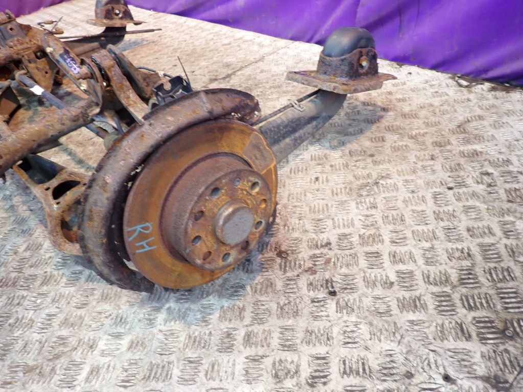 фото №7, Seat altea leon ii підрамник поперечина задня підвіска задні oś балка підрамник