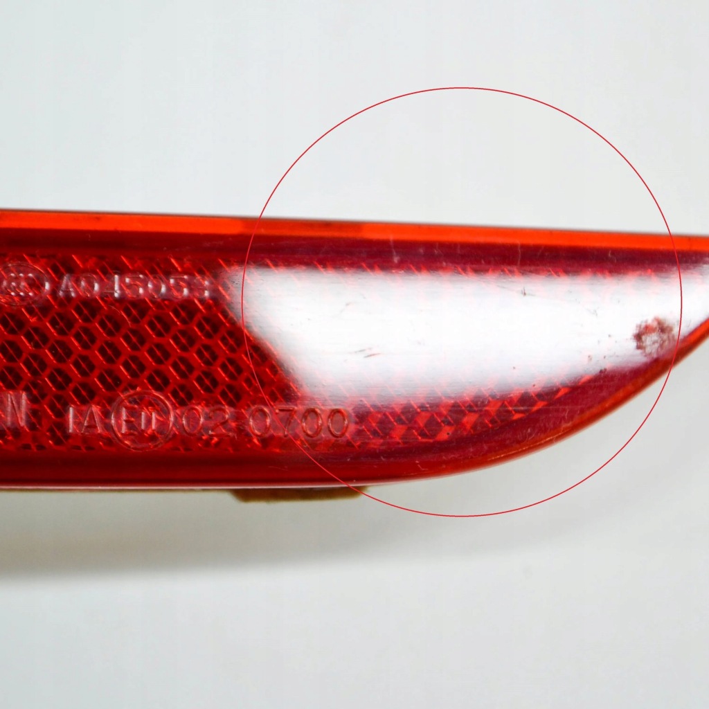 фото №8, Nissan qashqai 2019 левая сторона отражатель лампы задний