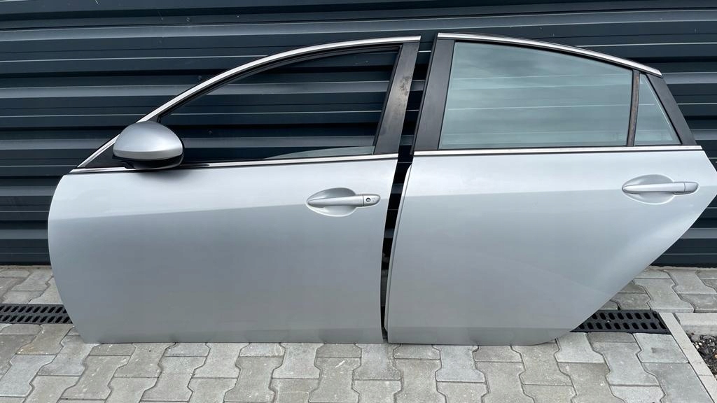 Купить Дверь левое задняя mazda 6 gh hb 08-12 цвет 22v