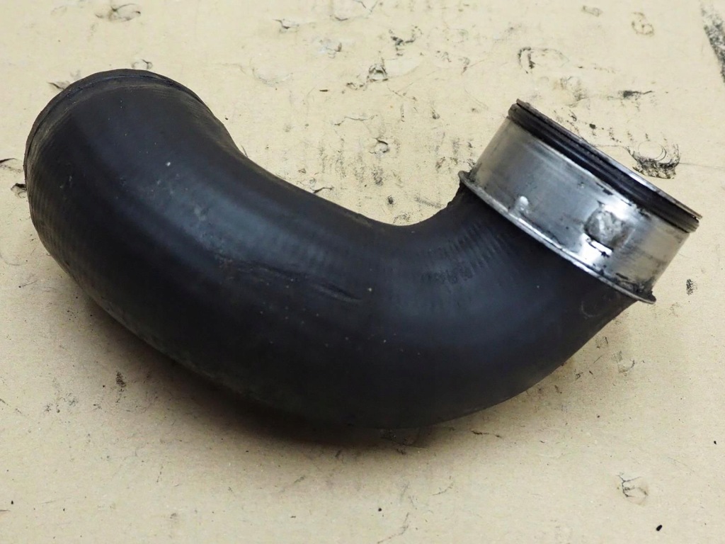 Купить Mercedes w210 рестайлинг  2,2 cdi пабтрубок  шланг интеркулер