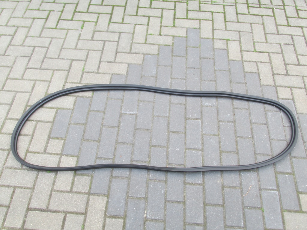 фото №1, Прокладка крышки багажника c-max mk2 2012 rok