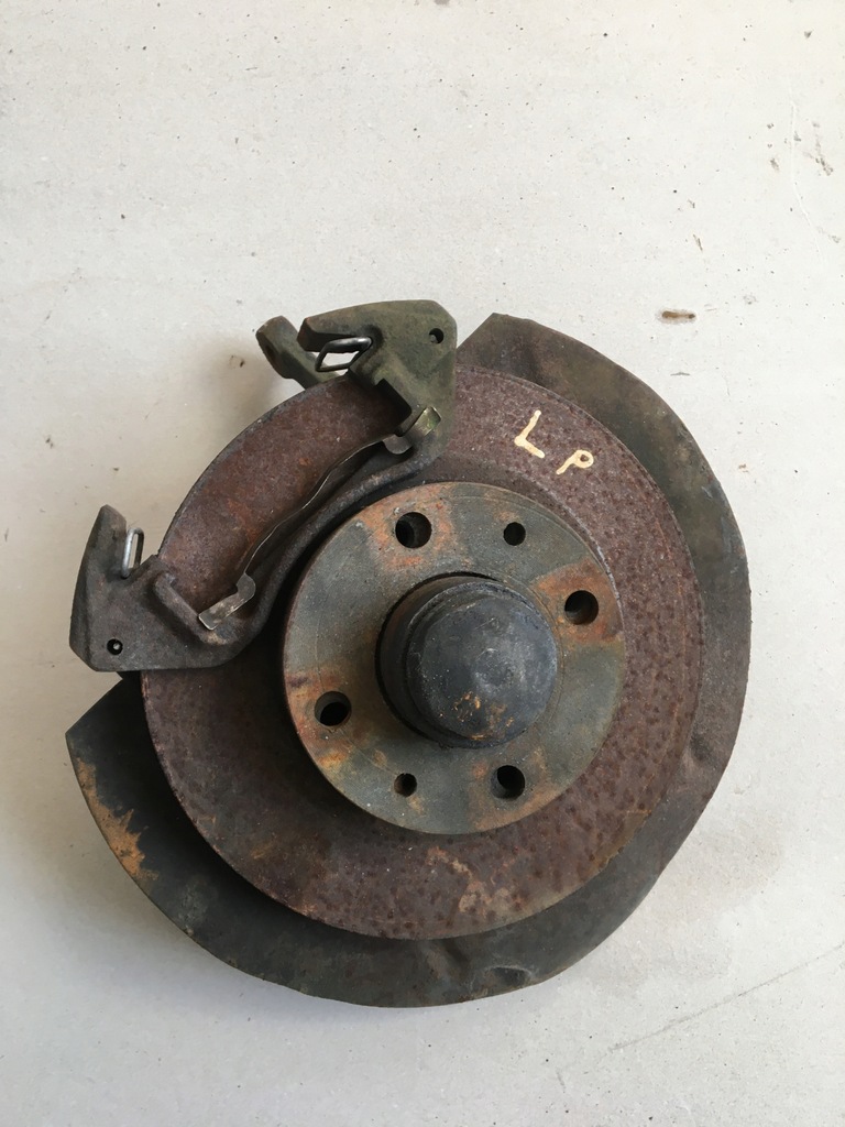 фото №6, Fiat 124 spider 2000 66- поворотний кулак ступиця перед