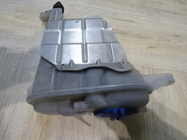 фото №7, Audi a4 a5 8k0121405e бачок розширювальний