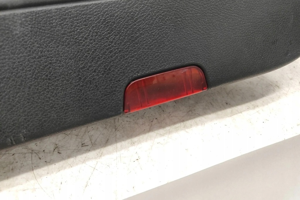 фото №9, Комплект обшивка дверей багажника vw golf plus 5m1, 521 5m0867601 1.6l дизель