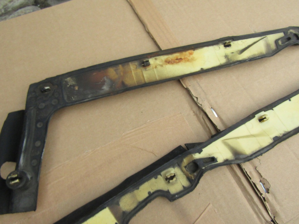 фото №12, 3 mercedes w124 прокладка капот 85-93 kpl l+p