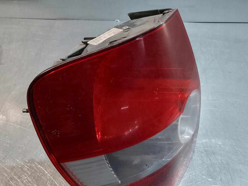 фото №7, Лампа задняя левая vw fox xb2263 612887.1 хэтчбек