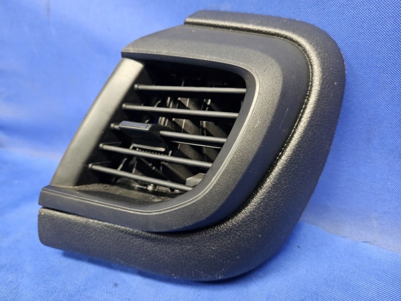 фото №1, Решітка обдув права expert iii jumpy iii proace ii