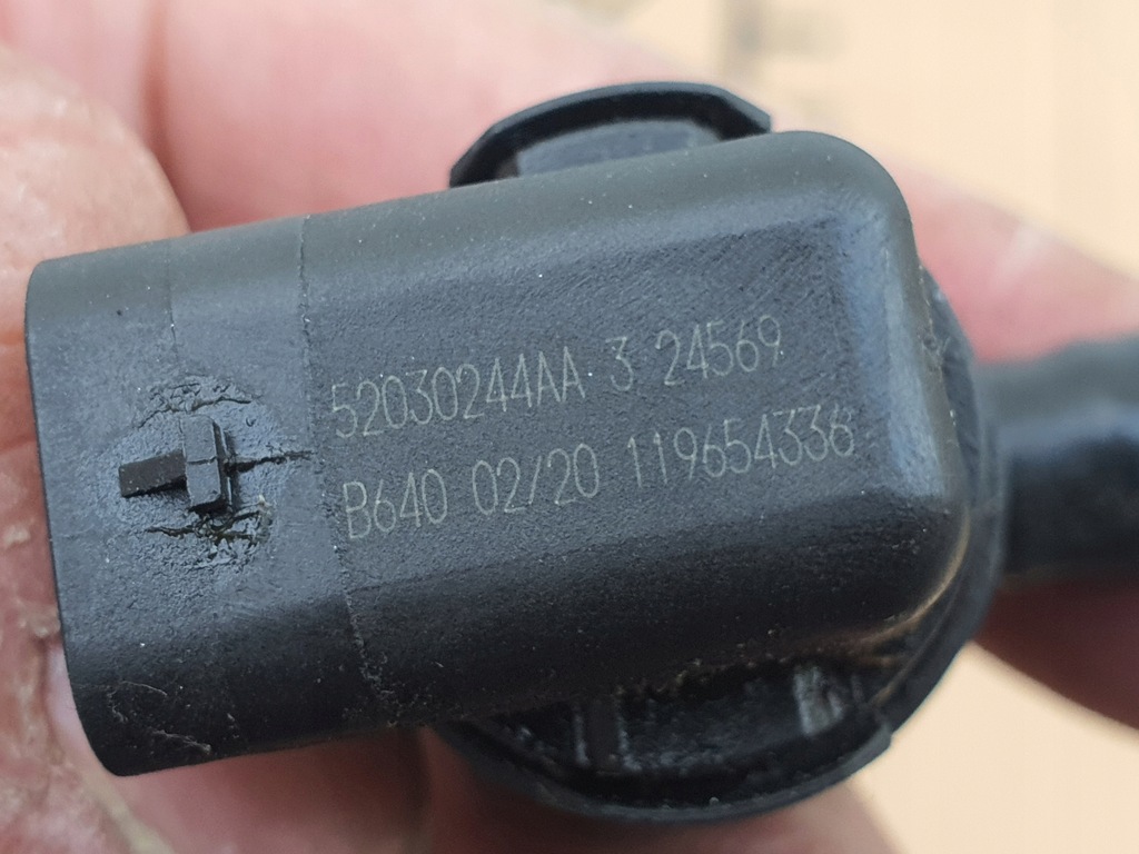 фото №10, Wąż трубка шланг chrysler pacifica 52030244aa