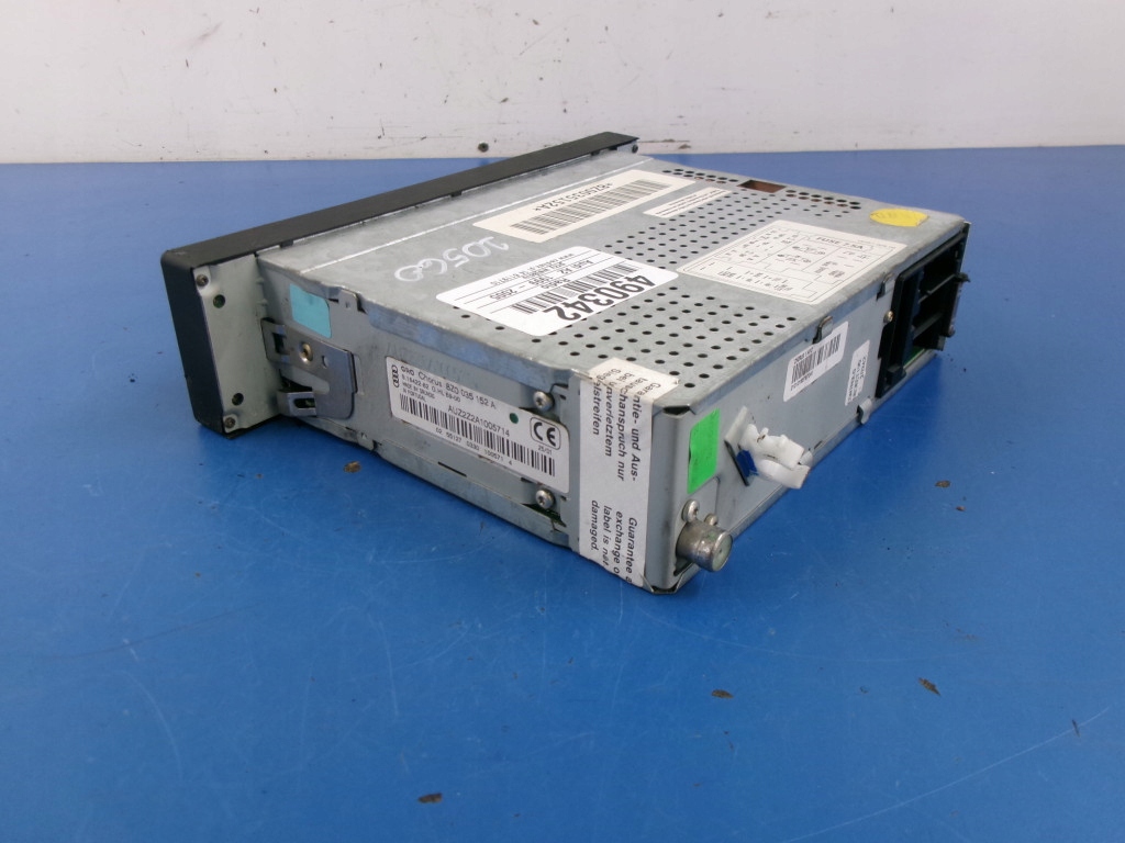 фото №2, Audi a2 8z радио 8z0035152a chorus