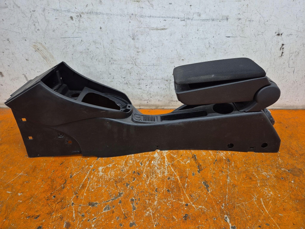 фото №6, Alfa romeo 147 04-10 туннель средний 385886