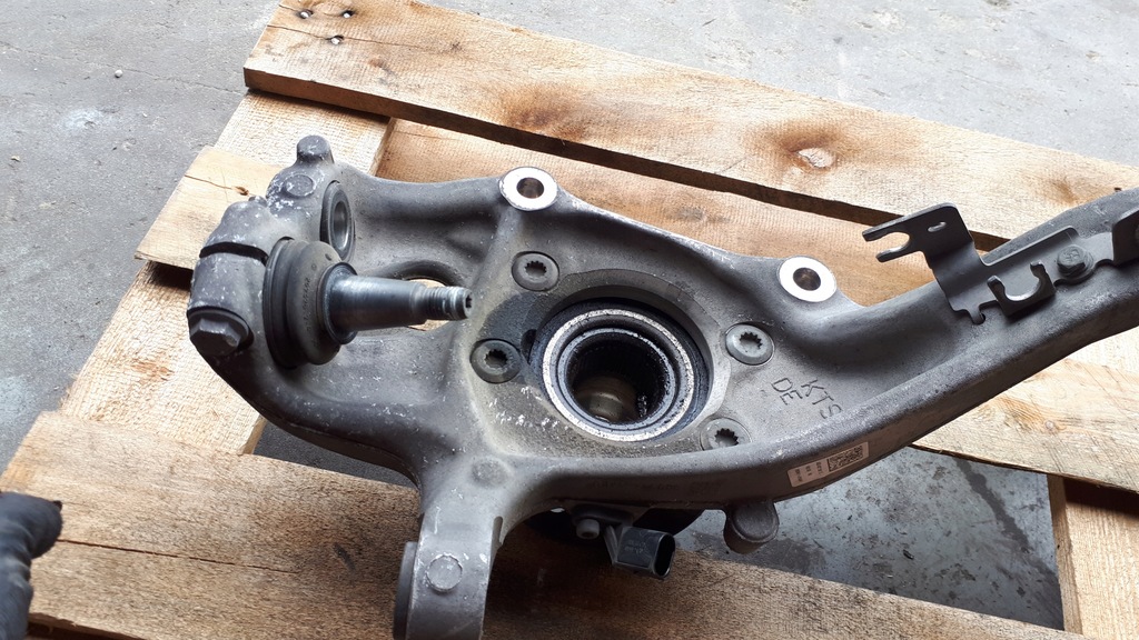 фото №11, Sq5 8r q5 поворотный кулак левая левый перед s4 b8 a4 s5