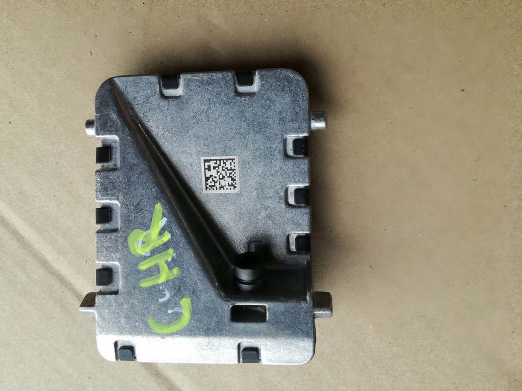 фото №1, Toyota c-hr 2020 rok камера радар 8646c-f4050