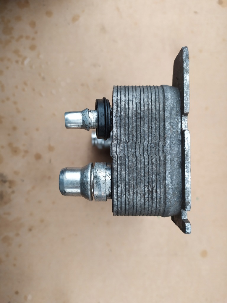 Idealna радиатор масла mercedes w222 w217 w205 в Украине