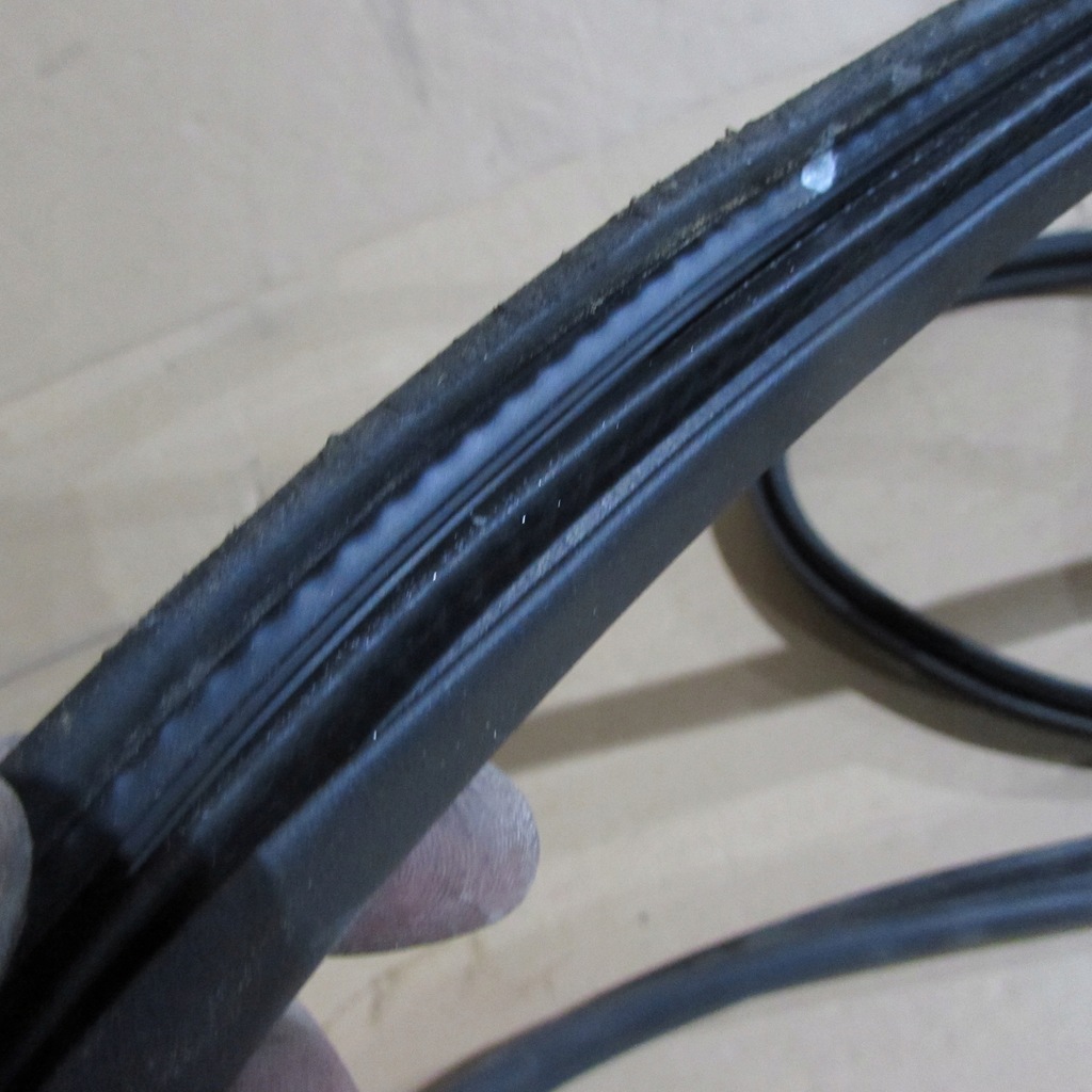 фото №5, Прокладка багажника renault zoe