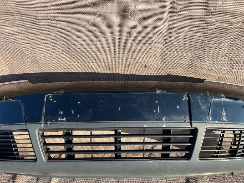 Купить Audi a6 c5 бампер перед передний комплектный  4b0807103