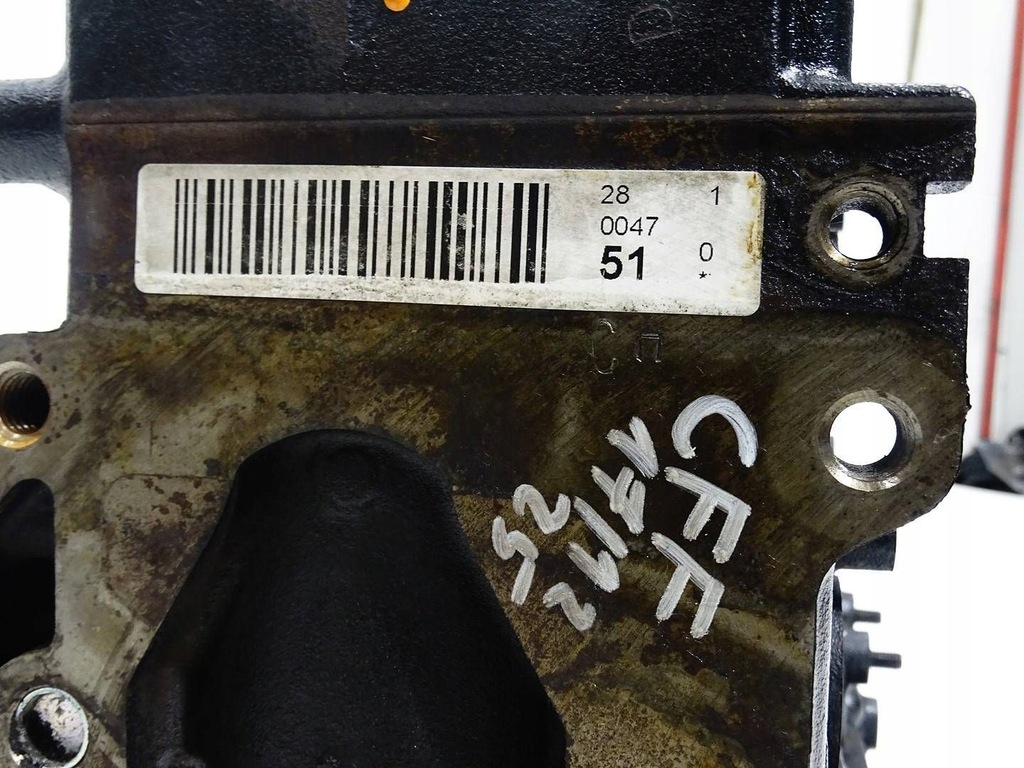 фото №7, Блок двигуна skoda superb ii passat b7 q3 2.0 tdi 140km cffb cff 03l021ca