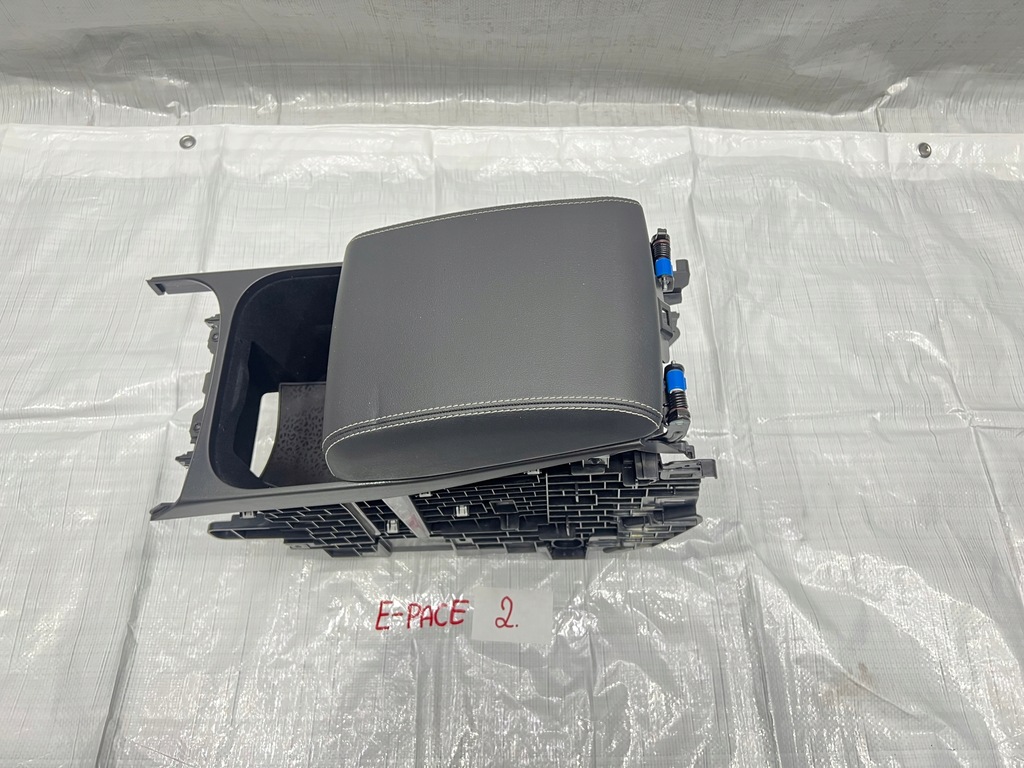 фото №1, Jaguar e-pace підлокітник