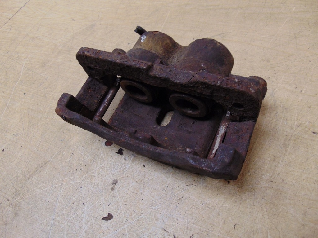 фото №13, Суппорт тормозной правый перед chevrolet tahoe ii 1999-