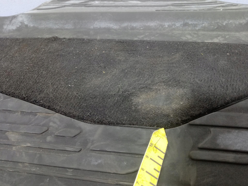 фото №7, Volvo v60 i s60 ii 10-18 коврики резиновые oem комплект 31403318