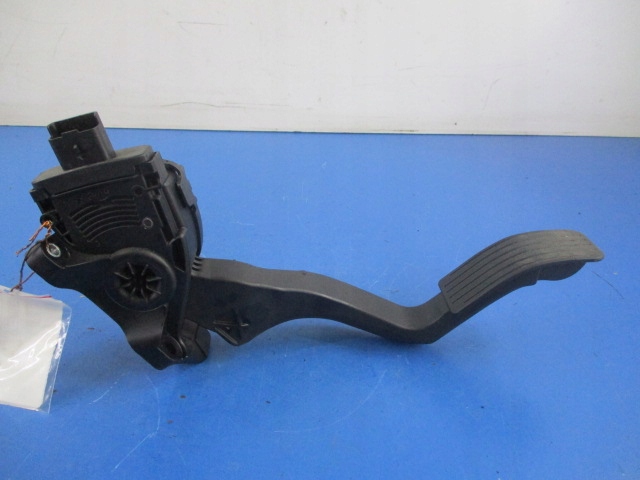 фото №8, Peugeot 308 потенциометр педаль газа 9681530380