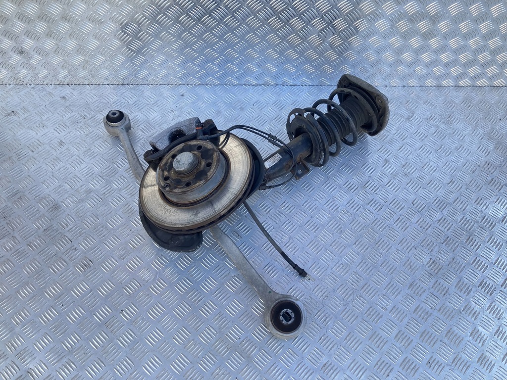 фото №1, Амортизационная стойка левый поворотный кулак mercedes slk r172 1.8 cgi