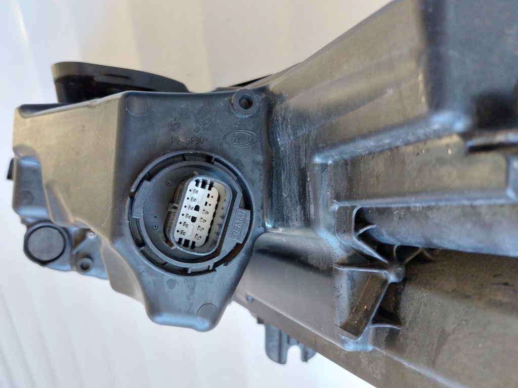 Opel insignia b 2 фара правый  перед full led Недорого