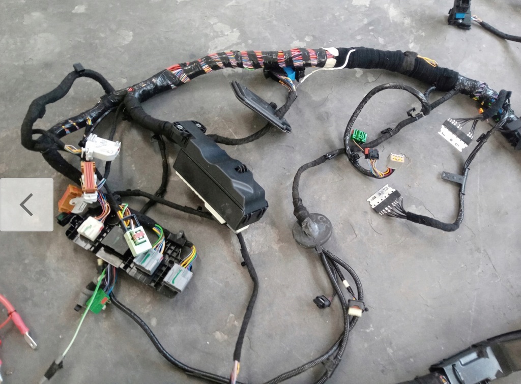 фото №7, Жгут главная velar l560 3.0 d j8a2-014516 ab