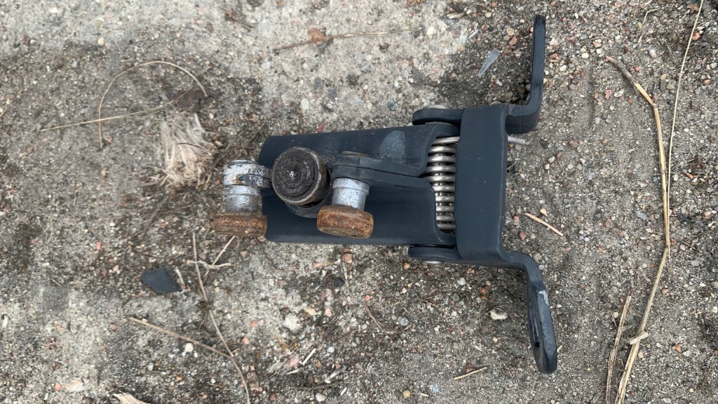 фото №1, Ford transit mk7 підрамник ролик двері зсувні 2012