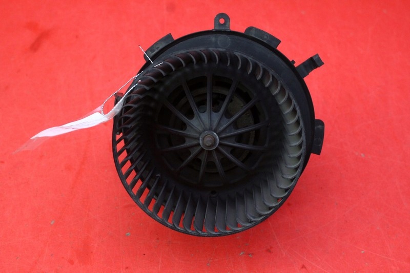 фото №1, Воздуходувка воздуха обдув eu opel zafira b 06r