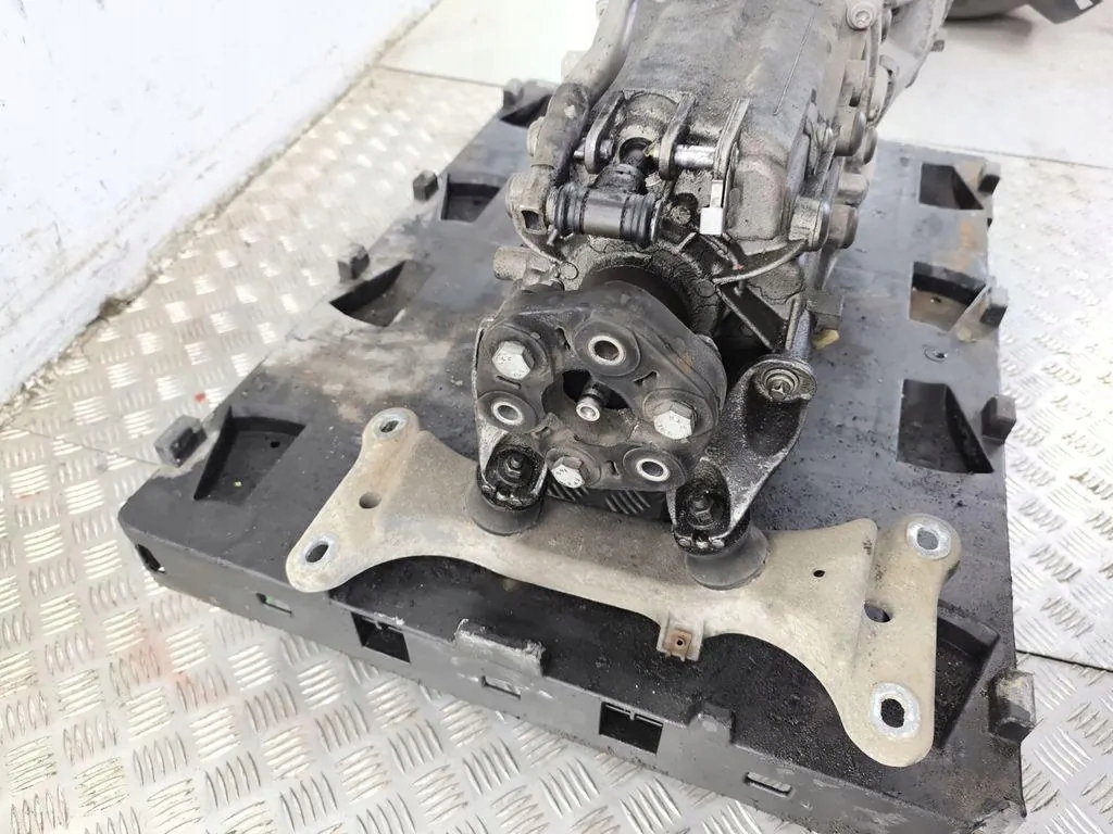 Коробка передач передач bmw 1 e87 2130000648 2.0l дизель 2006 Оригинал