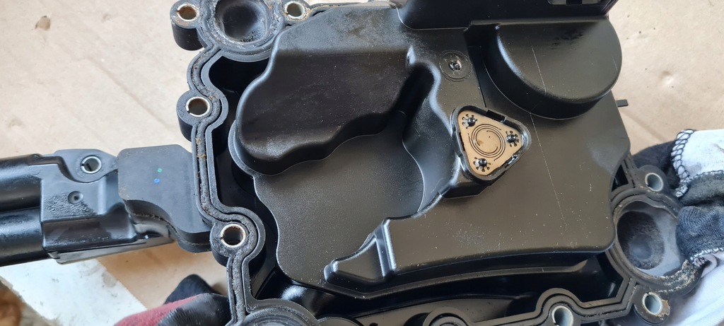 фото №11, S4 b8 клапан вентиляція картера повітря 3.0 tfsi 06e103547f cak ccb