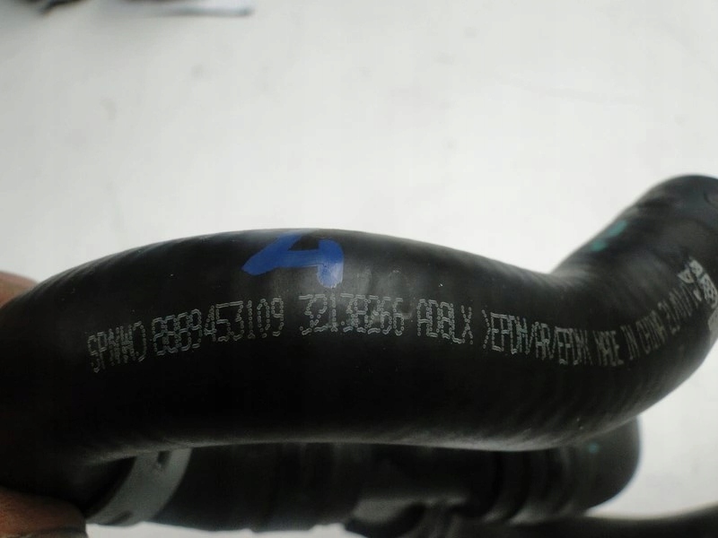 фото №13, 32224224 przwwód wody volvo xc40