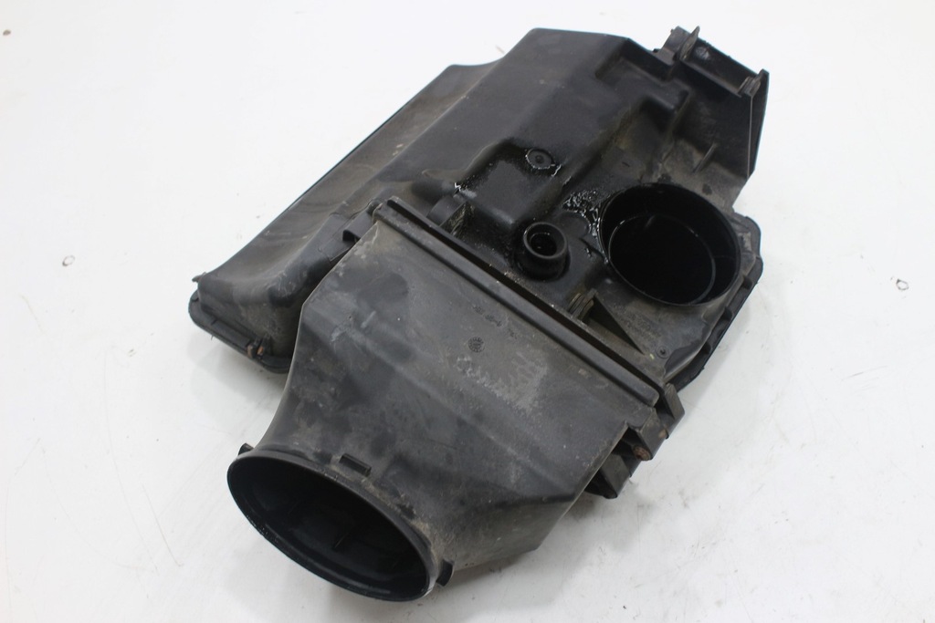фото №8, Корпус фільтра повітря 8200420871b duster 1.6 b