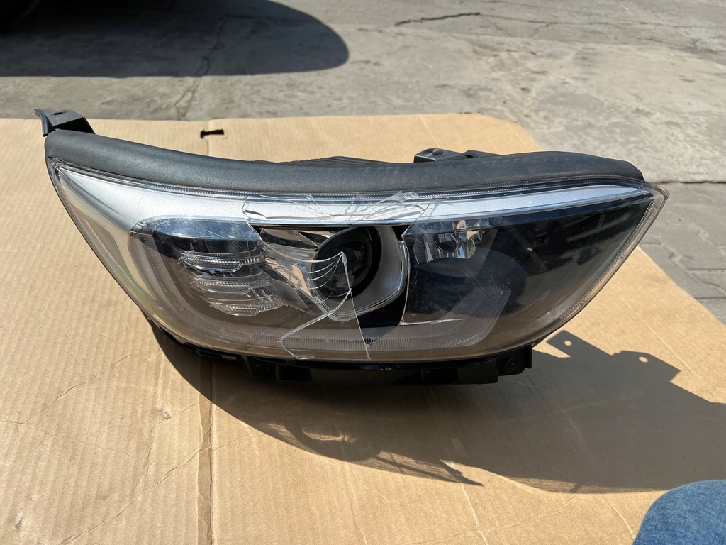 фото №14, Kia stonic лампа правий перед права передня оригінал europ