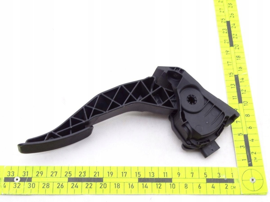 Opel astra k 15-22 педаль потенциометр газа 7 pin 13373777 в Украине