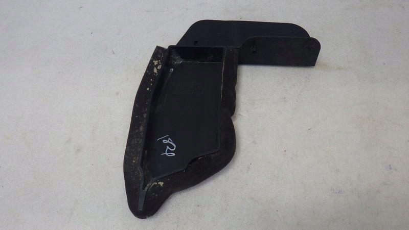 фото №1, Шумоізоляція крила правий перед renault kadjar 668994ea0a