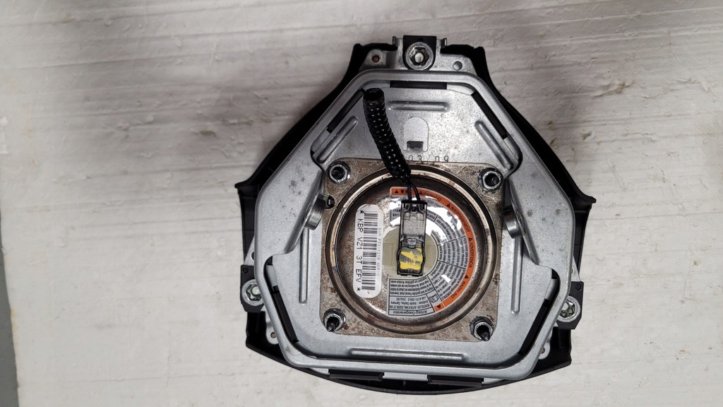 фото №6, Подушка водителя +штекер suzuki alto 09-14 демонтаж оригинал