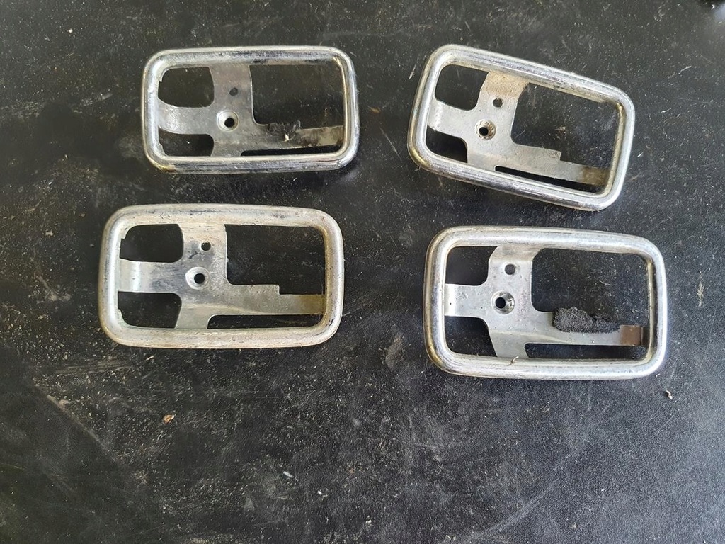 фото №8, Mercedes w114 w115 защита ручка внутренней хром