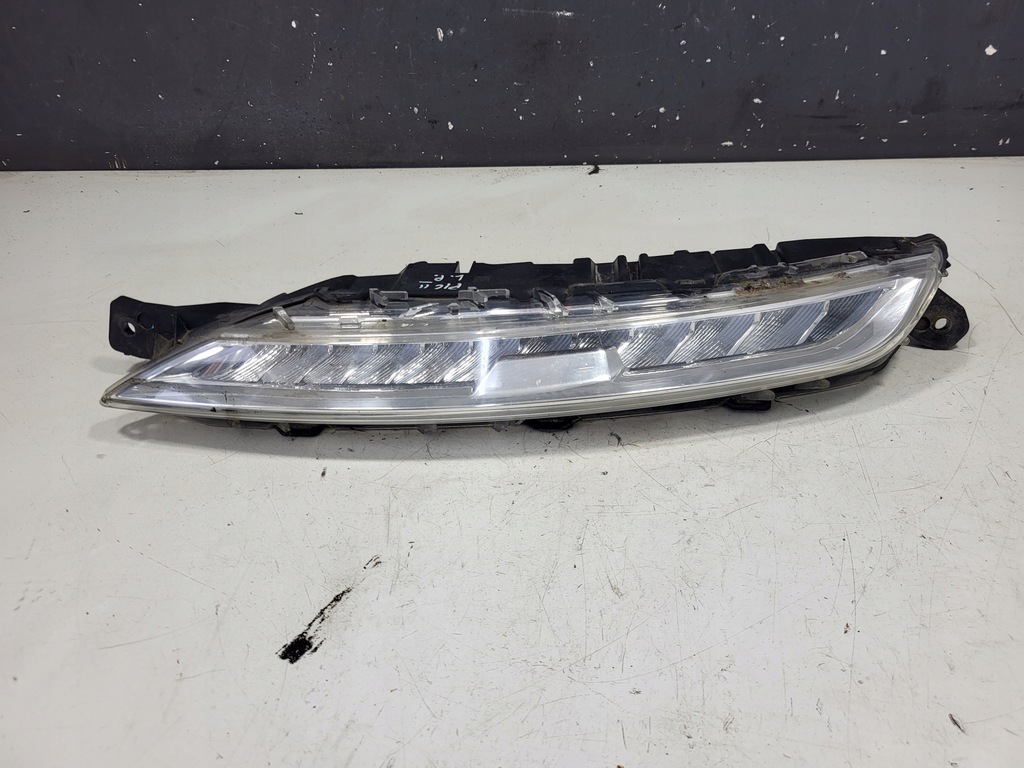 фото №1, Свет движение dziennej led drl левый перед citroen c4 picasso ii 9676036580