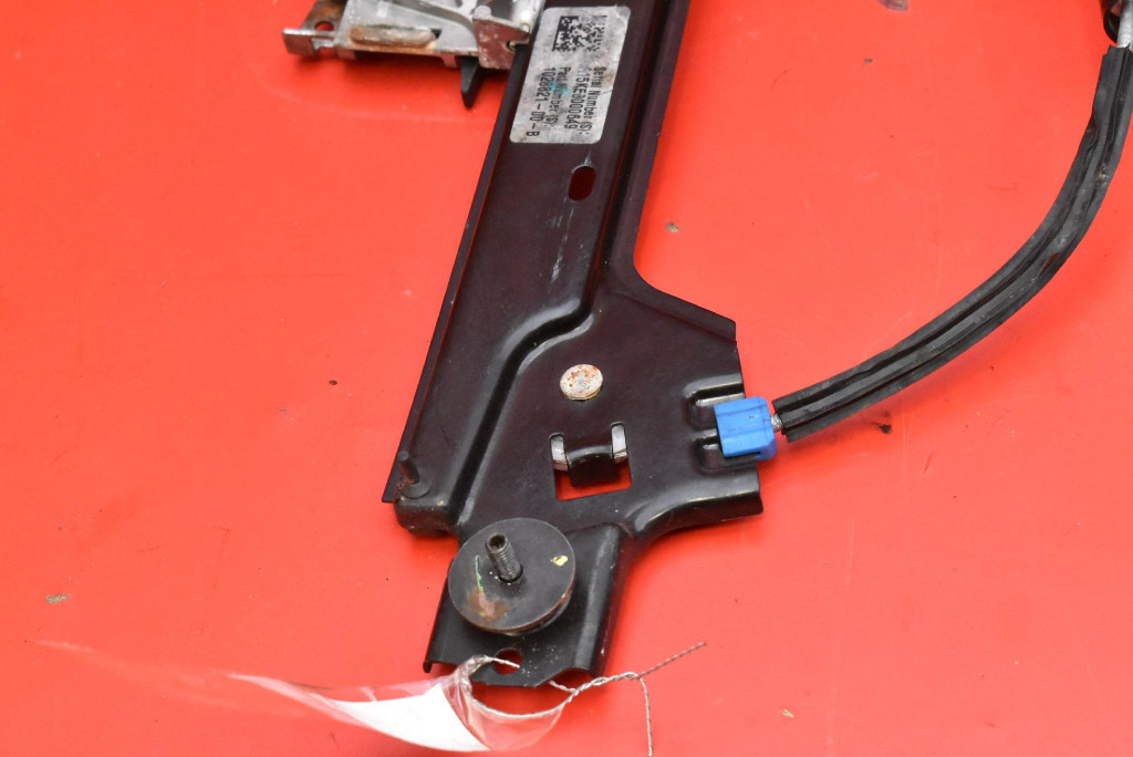 Підйомник скло правий задній eu 1028821-00-b tesla model x 90d 15-21 в Україні