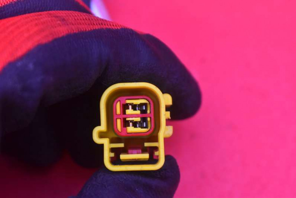 фото №8, Pas безопасности правый задняя 4r83-f611b68-aal jaguar s-type 04-08