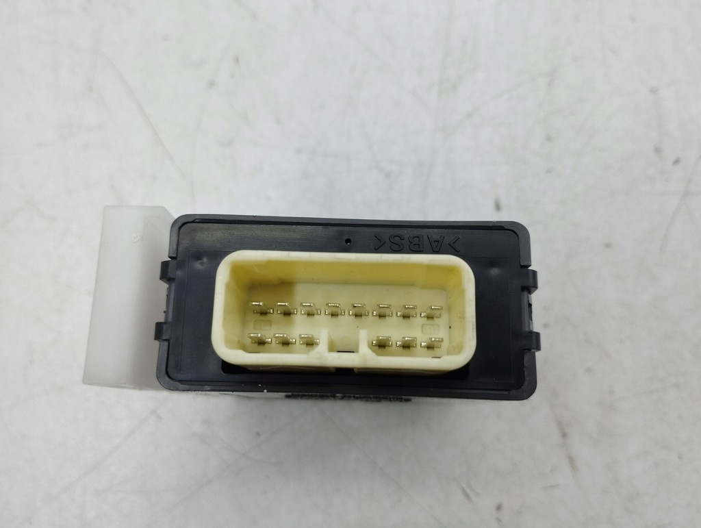 фото №6, Toyota rav 4 xa40 2015 блок управления / модуль центрального замка