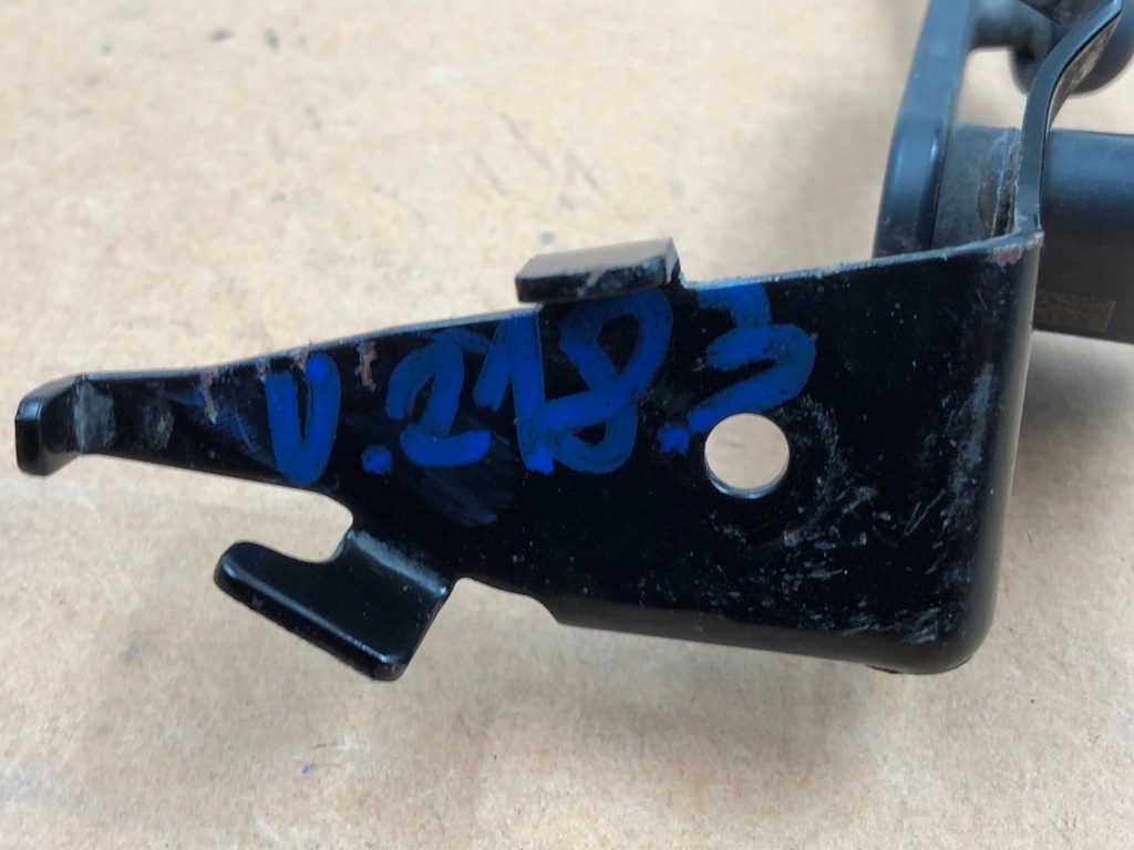 фото №9, Датчик выравнивание левый перед 8w0941285e 3 pin audi a4 a5 rs4 rs5